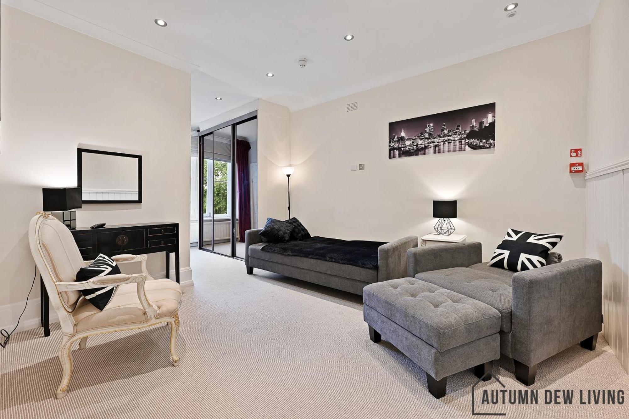 Beautiful 2 King Size Beds 2 Bath- Sleeps 5 In Earls Court Apartment London Luaran gambar